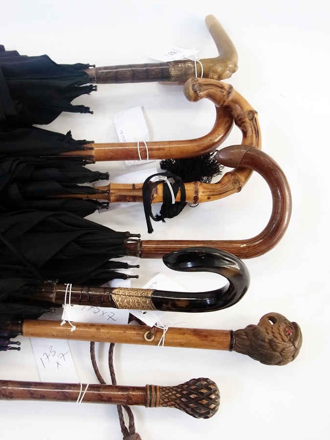 A selection of umbrellas with various carved handles (7) - Image 2 of 2