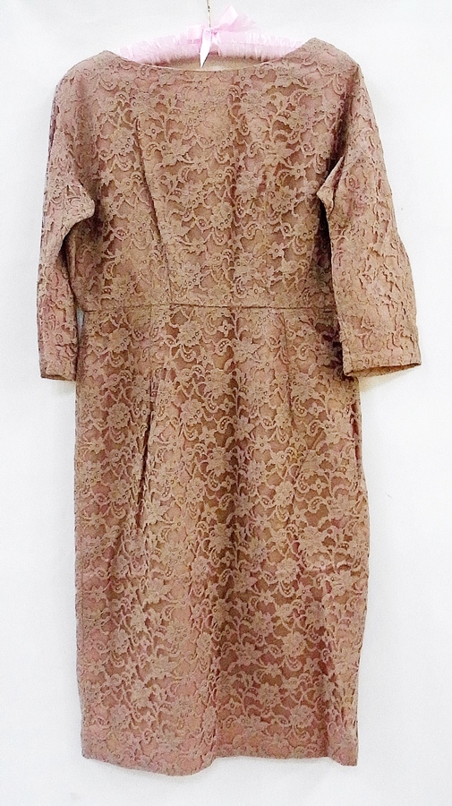 A 1950's vintage brown dress together with a vintage sleeved lace dress (2) - Image 3 of 3