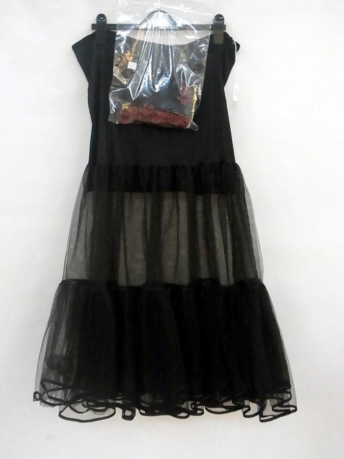 A black tulle full-length waist petticoat, three other tulle waist petticoats, one white lace - Image 2 of 5