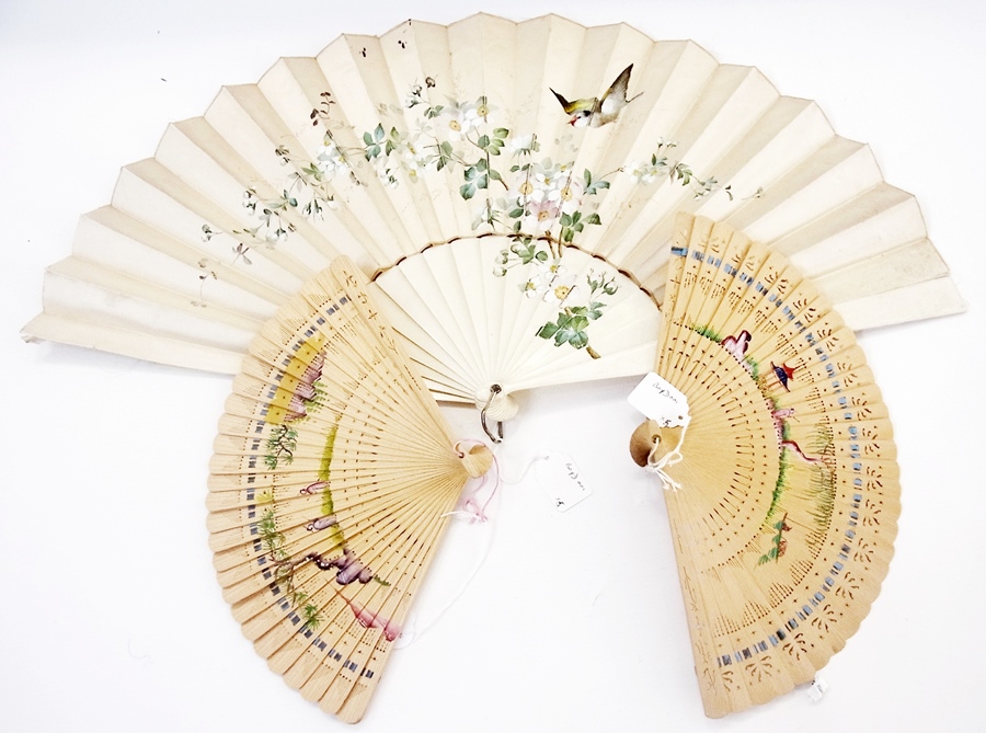 A bone, gauze and sequin folding fan, the gauze leaf decorated with stylised foliate scrolls and - Image 2 of 2