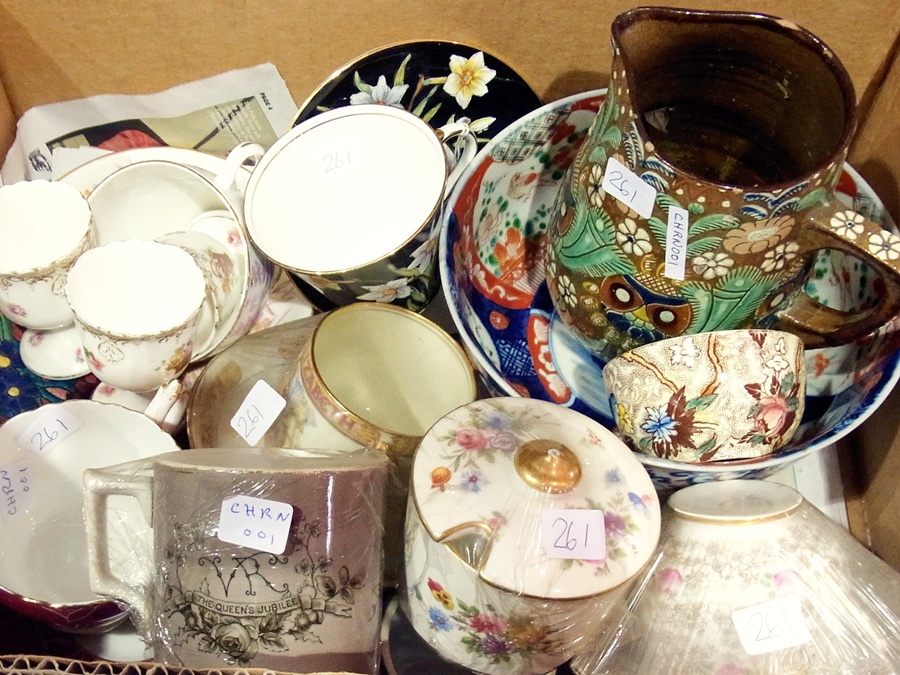 A quantity of decorative items to include:- assorted teacups and saucers, eggcups, etc. (1 box)
