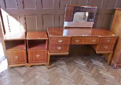 A modern mirror-backed dressing table and two matching bedside tables (3)