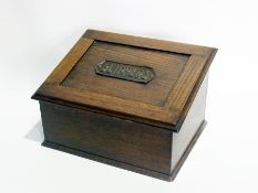 Arts and Crafts oak copper-mounted slipper box