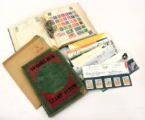 Early accumulation in albums (4) and about 40 GB presentation packs 1900's-2000's, some Egypt fronts