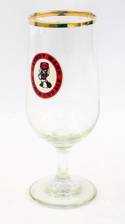 1966 World Cup glasses "Watney Mann" (4), a 1966 World Cup tie and a quantity of breweriana to