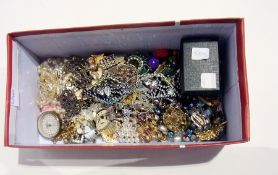 A quantity of costume jewellery to include:- cufflinks, brooches, necklaces, etc. (1 box)
