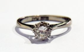 18ct white gold solitaire diamond ring, claw set, the diamond approx. 0.67ct