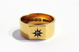 An 18ct gold and diamond signet ring, set single stone in star setting, 11.3g approx.