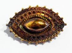 Victorian pinchbeck elliptical-shaped brooch, stepped with filigree decoration