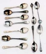 A quantity of silver teaspoons, Old English pattern (9) together with a Royal Jubilee 1935 silver