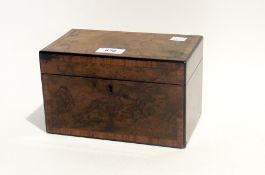 A burr walnut tea caddy with satinwood stringing, two compartments
13 x 21cms