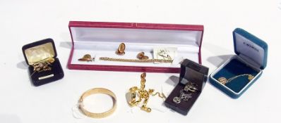 A quantity of costume jewellery to include:- lady's wristwatch, silver earrings, pins, etc. (1 box)
