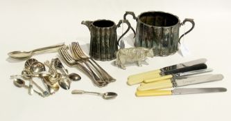 A quantity of sundry plate to include:- knives and forks, dessert spoons, teaspoons, sifter