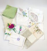 A quantity of assorted napkins and assorted table linen (1 basket)