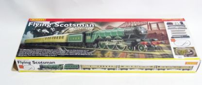 Hornby '00' Flying Scotsman electric train set, boxed, together with a Hornby '00' Pack system (
