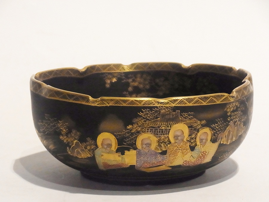 Late 19th century Japanese satsuma pottery bowl, "Shimazu" family, depicting wise men sitting in - Image 2 of 3