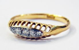 18ct gold and diamond five-stone ring se