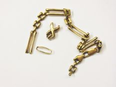 9ct gold rectangular link bracelet with