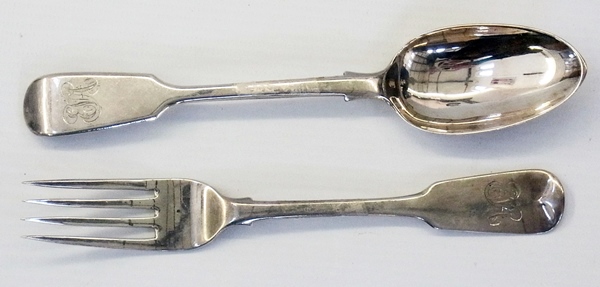 Pair of George III silver fiddle pattern - Image 3 of 3