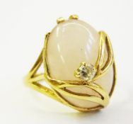 9ct gold ring set large polished oval ro