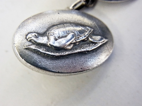 Pair of Edwardian silver cufflinks, turt - Image 2 of 2