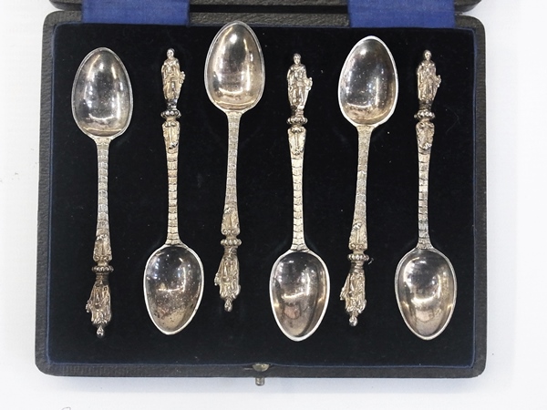 Set of six Victorian silver apostle patt
