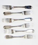 Set of six Victorian silver fiddle patte