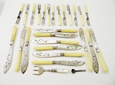 Quantity cream-handled plated fish knive