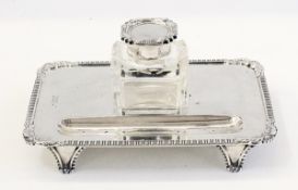 Edwardian silver rectangular ink-stand,