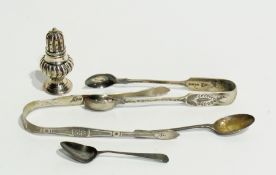 Quantity small silver items to include:- pepper pot, two sugar tongs, two coffee spoons