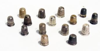 Quantity silver and white metal thimbles, various, (15)