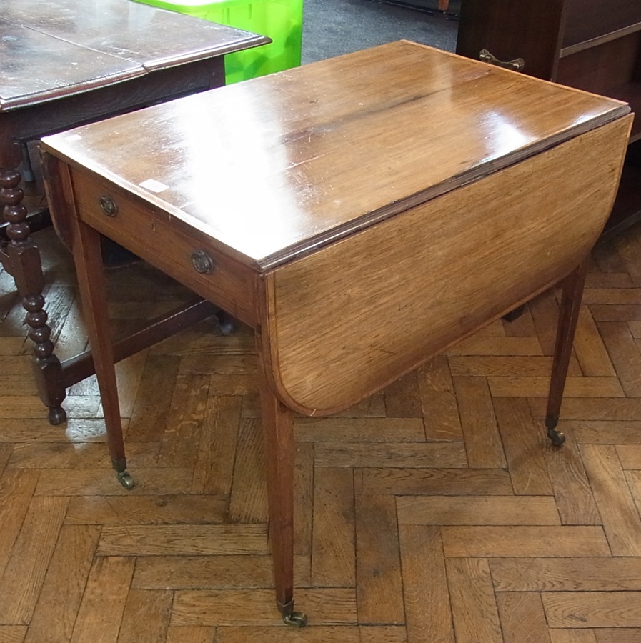 Late 18th century Sheraton-style inlaid rosewood and kingwood pembroke table, rectangular with
