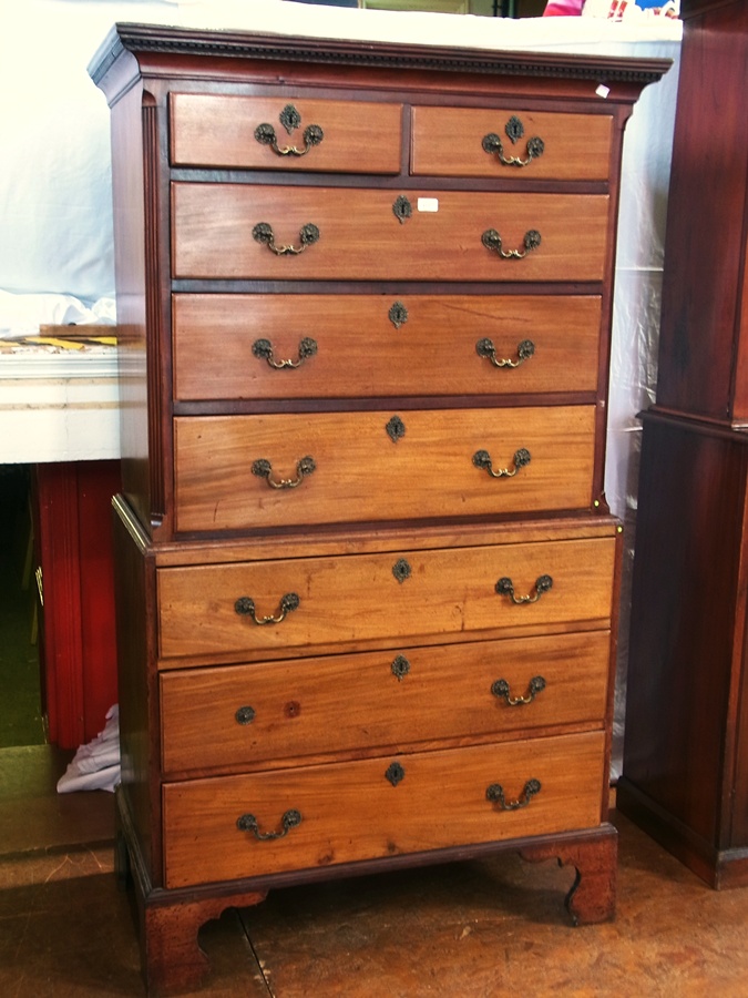 19th century mahogany tallboy with dentil and cavetto cornice, two short and three long graduated