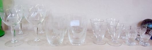 Quantity Roland Ward glassware, all etched with African animals, to include:- elephant, giraffe,