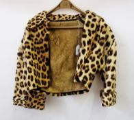 A short vintage fur jacket, possibly leopard with  matching collar and hat (3)