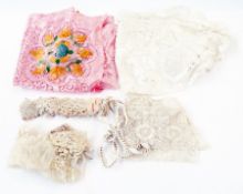 Quantity of lace pieces, ribbons and other pieces (1 box)