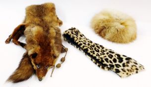 A fox fur and other fur pieces (1 box)