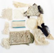 Undyed lace collar, quantity of lace pieces and other items (1 bag)