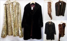 Four various vintage fur and faux fur coats and a vintage fur stole (7)