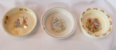 Four Wedgwood pottery baby's plates, Beatrix Potter designs and four Alfred Meakin "Bunny Ware"