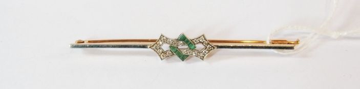 Gold-coloured metal, diamond and emerald bar brooch, twisted square design