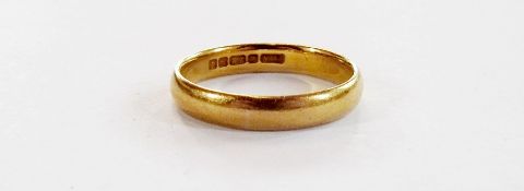 22ct gold wedding ring, 4.9 grams approx