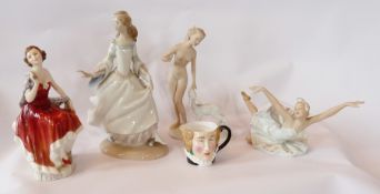 Renaissance china figure "Laura", Lladro maiden, a ballerina figure, character jug of Queen