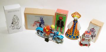 Chinese modern tinplate robots, boxed (assorted sizes) (7), Chinese tinplate policeman on