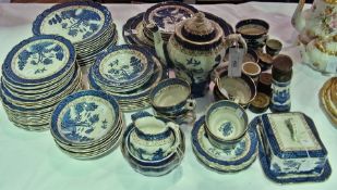 Large quantity of Booths "Real Old Willow" pottery dinner and coffee ware including coffee pot,