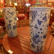 A pair of Chinese blue and white cylindrical stickstands H 60 cm