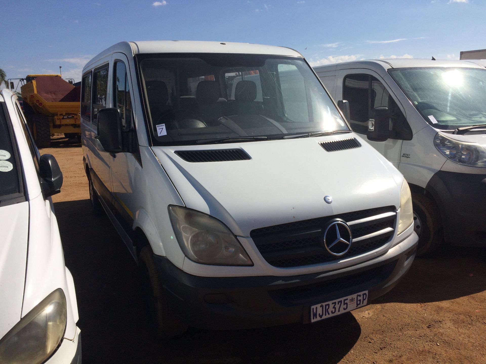 2007 M/BENZ SPRINTER 309CDI 17 SEATER REG NO: WJR375GP