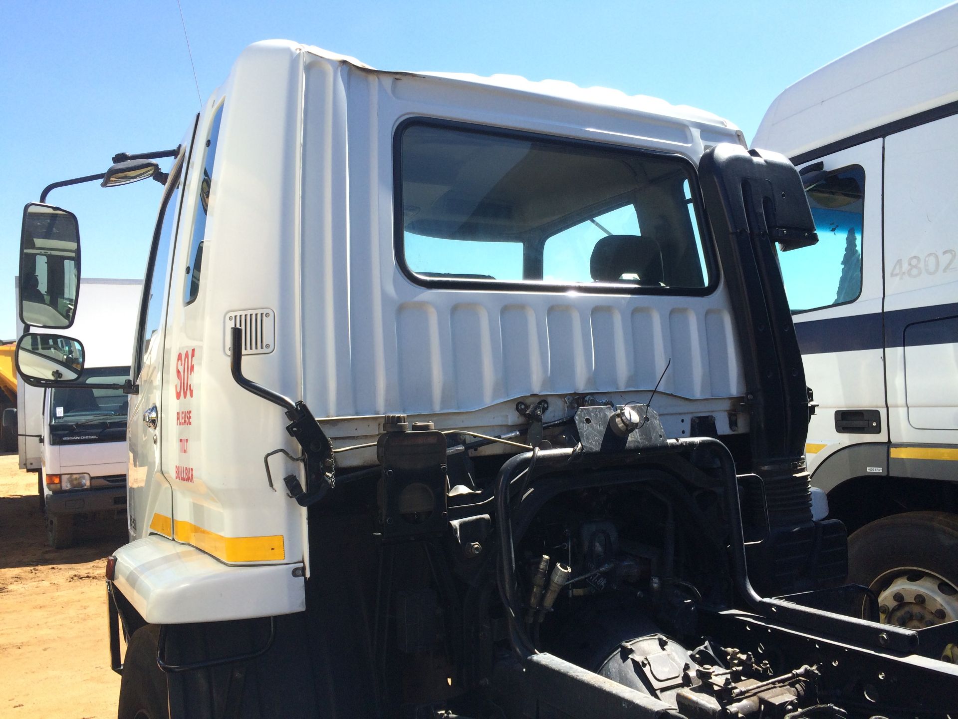 2009 MITSUBISHI FUSO 15-253 4X2 T/T REG NO: DRN597FS - Image 2 of 3