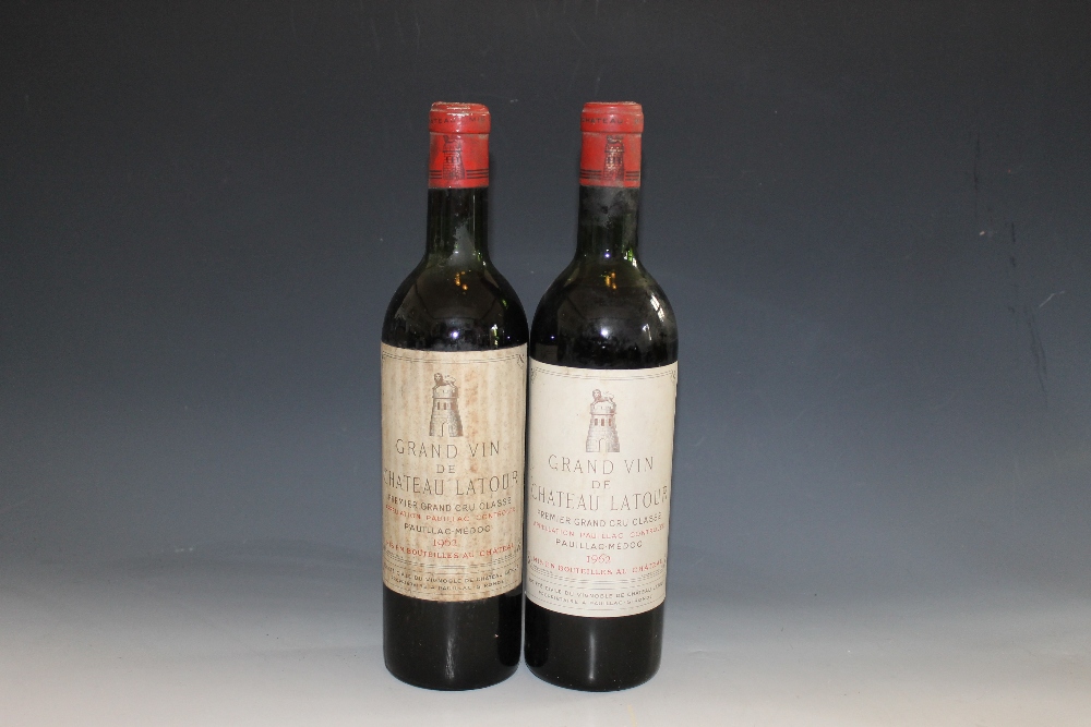 2 BOTTLES OF CHATEAU LATOUR GRAND CRU CLASSE PAUILLAC 1962, bottle A very top shoulder, bottle B