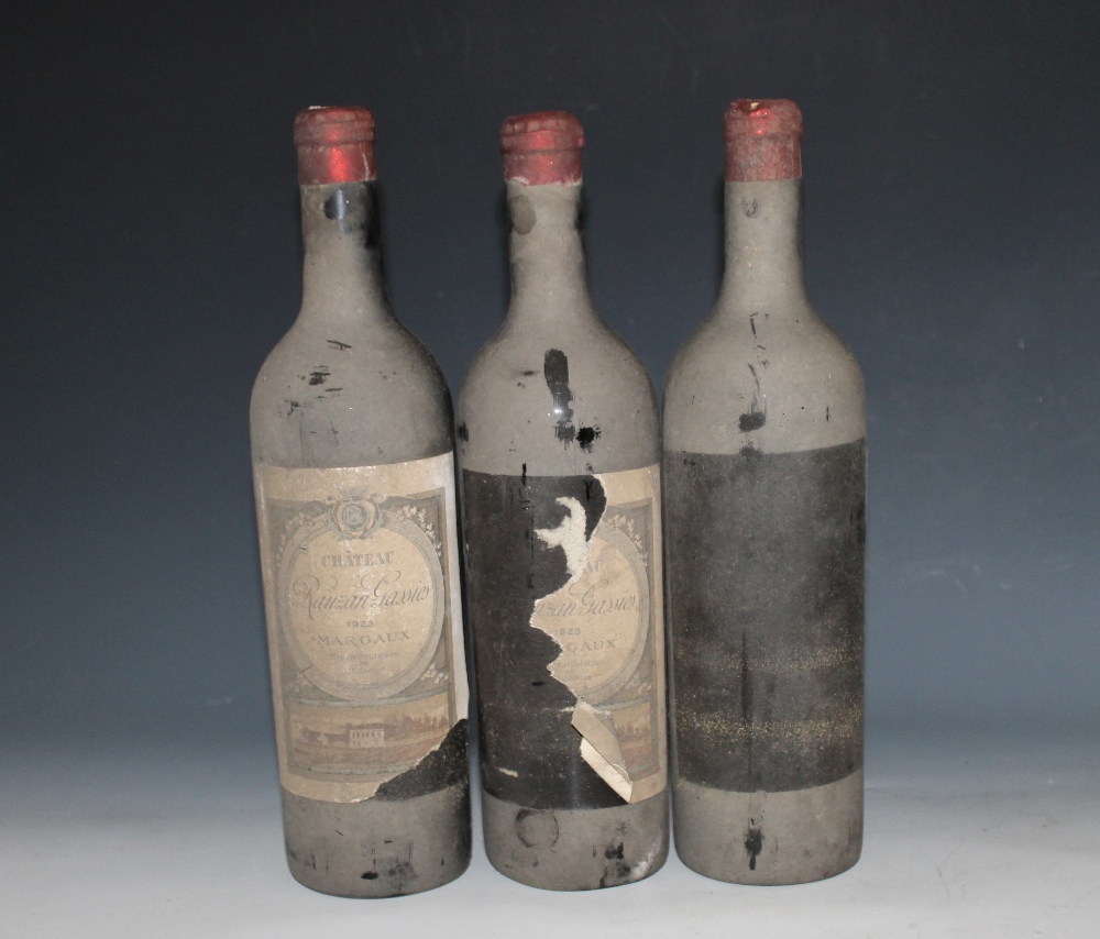 3 BOTTLES OF RAUSAN-GASSIES GRAND CRU CLASSE MARGAUX 1923, one mid shoulder, the others very bottom